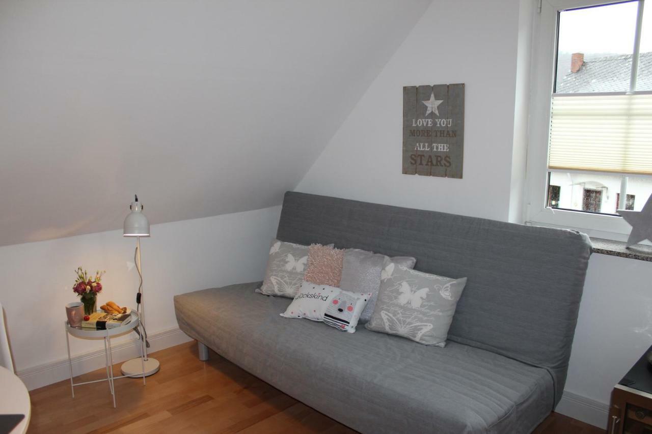 Ferienwohnung Im Tuermchen Oberfell Zewnętrze zdjęcie